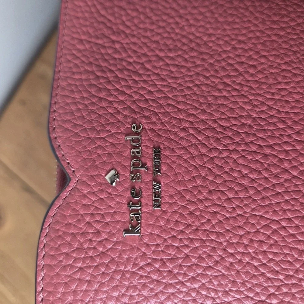 Kate Spade New York Pink Pebbled Leather Crossbody Bag Purse Zip Shoulder